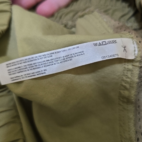 Free People Movement Next Round Shorts Large Pull-on Smocked Waist Workout Olive - Picture 6 of 8